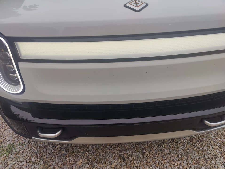 2024 Rivian R1S - Image 20 of 31