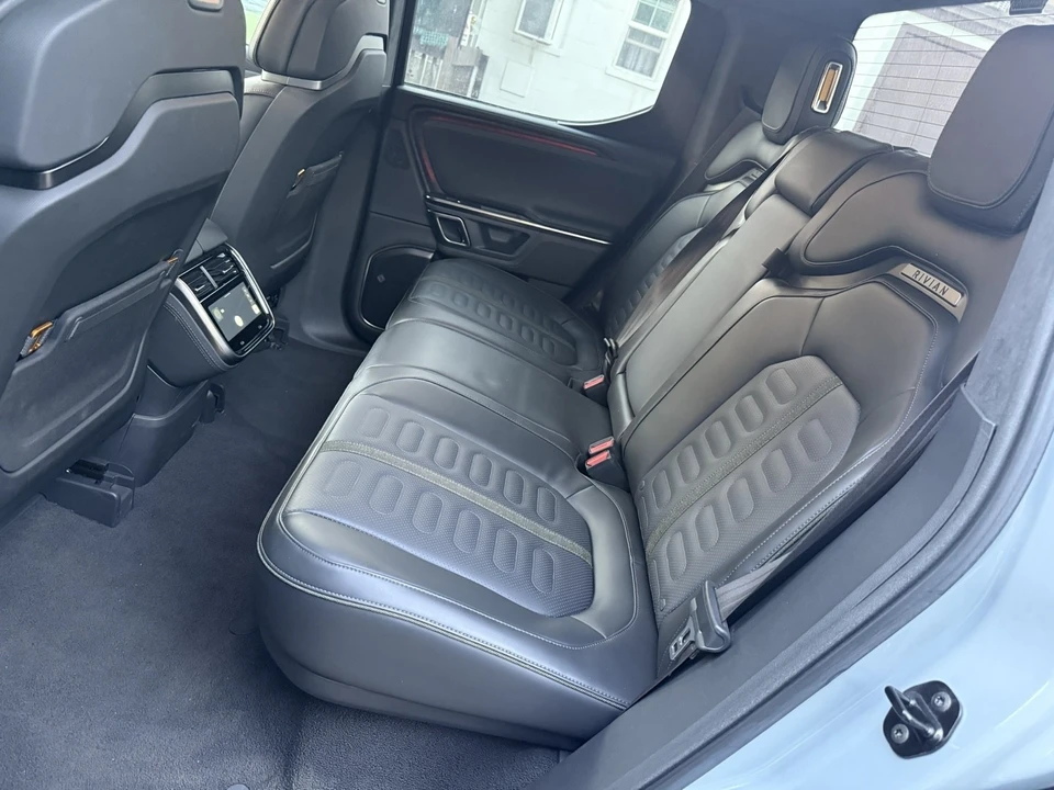 2024 Rivian R1T - Image 14 of 16