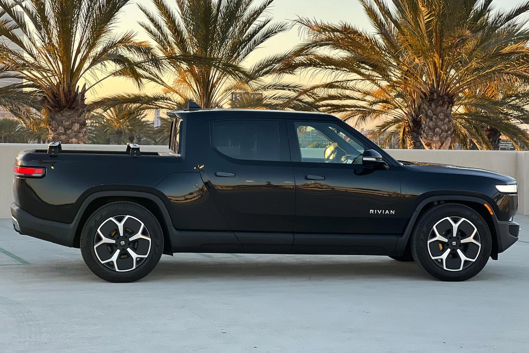 2024 Rivian R1T - Image 3 of 31