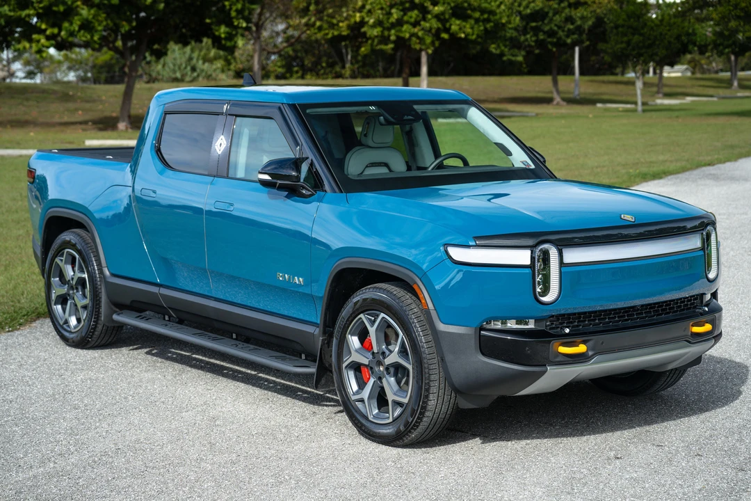 2024 Rivian R1T - Image 21 of 31