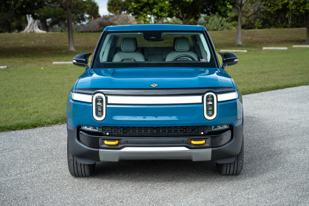 2024 Rivian R1T - Image 6 of 31