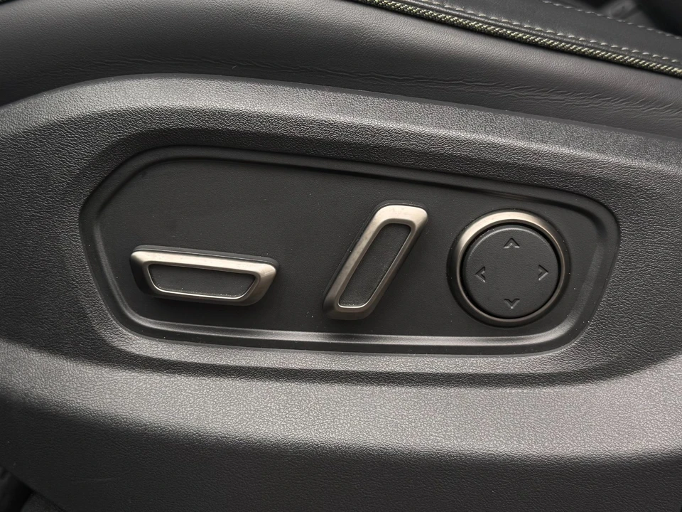 2024 Rivian R1T - Image 17 of 21