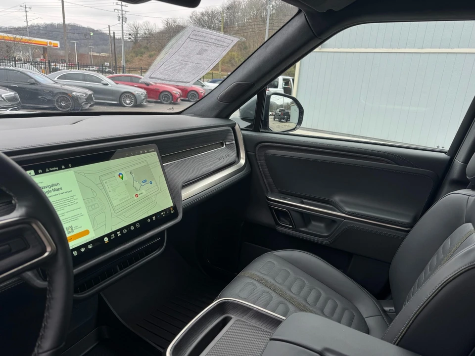 2024 Rivian R1T - Image 19 of 21