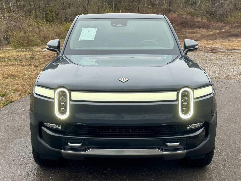2024 Rivian R1T - Image 5 of 12
