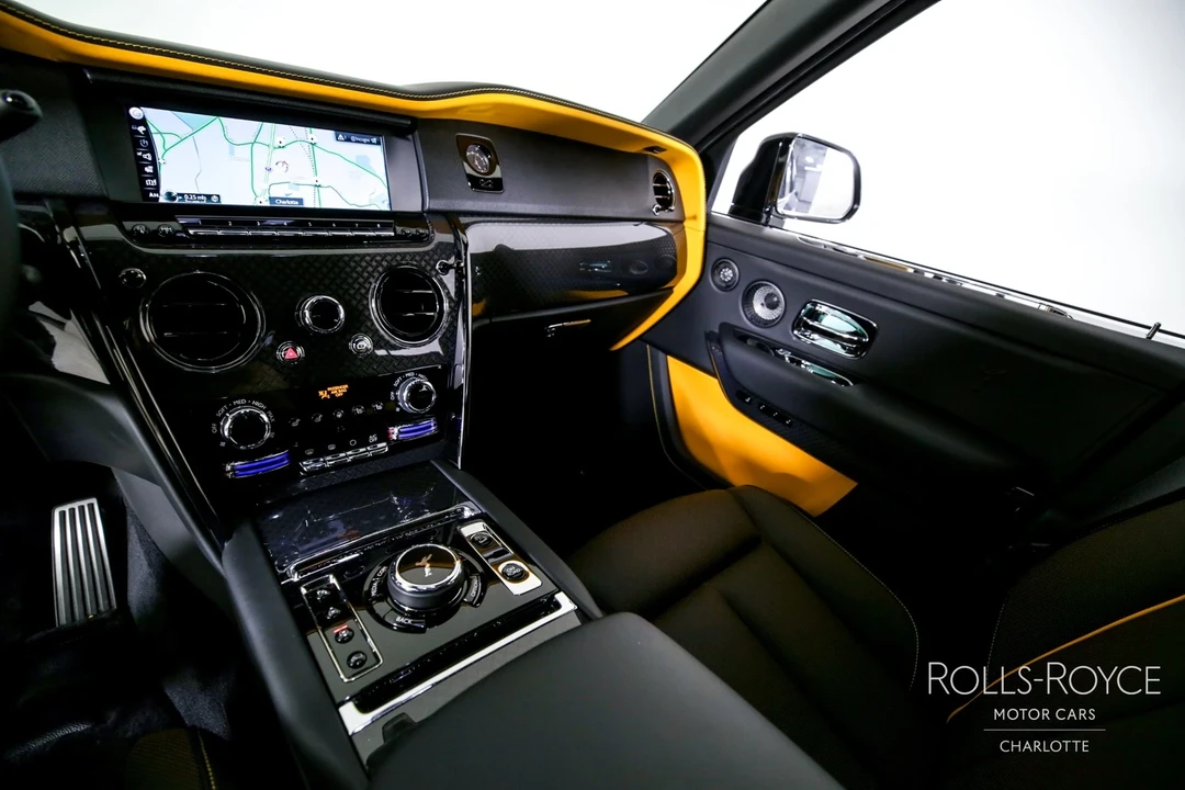 2024 Rolls-Royce Cullinan Black Badge - Image 15 of 21