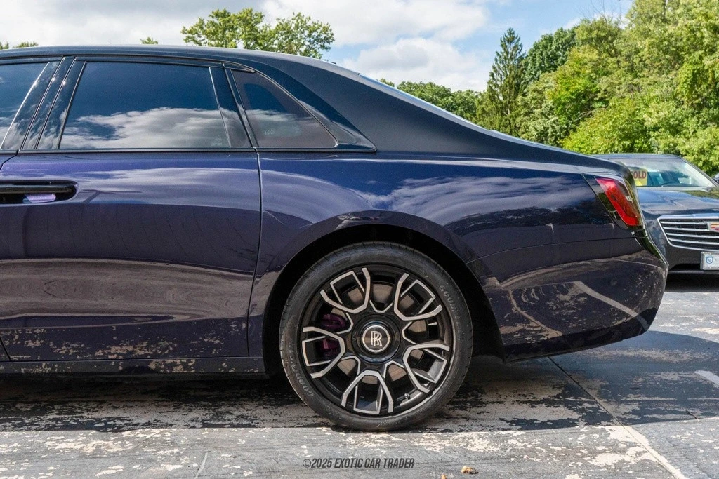 2024 Rolls-Royce Ghost Black Badge 2nd Gen - Image 5 of 12