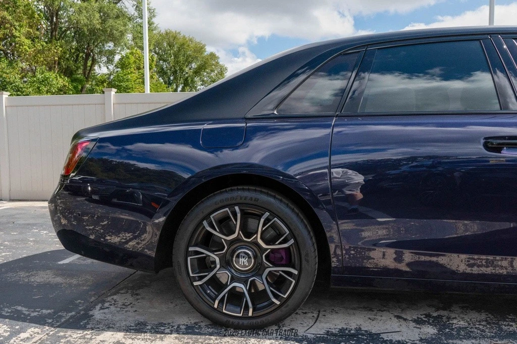 2024 Rolls-Royce Ghost Black Badge 2nd Gen - Image 10 of 12