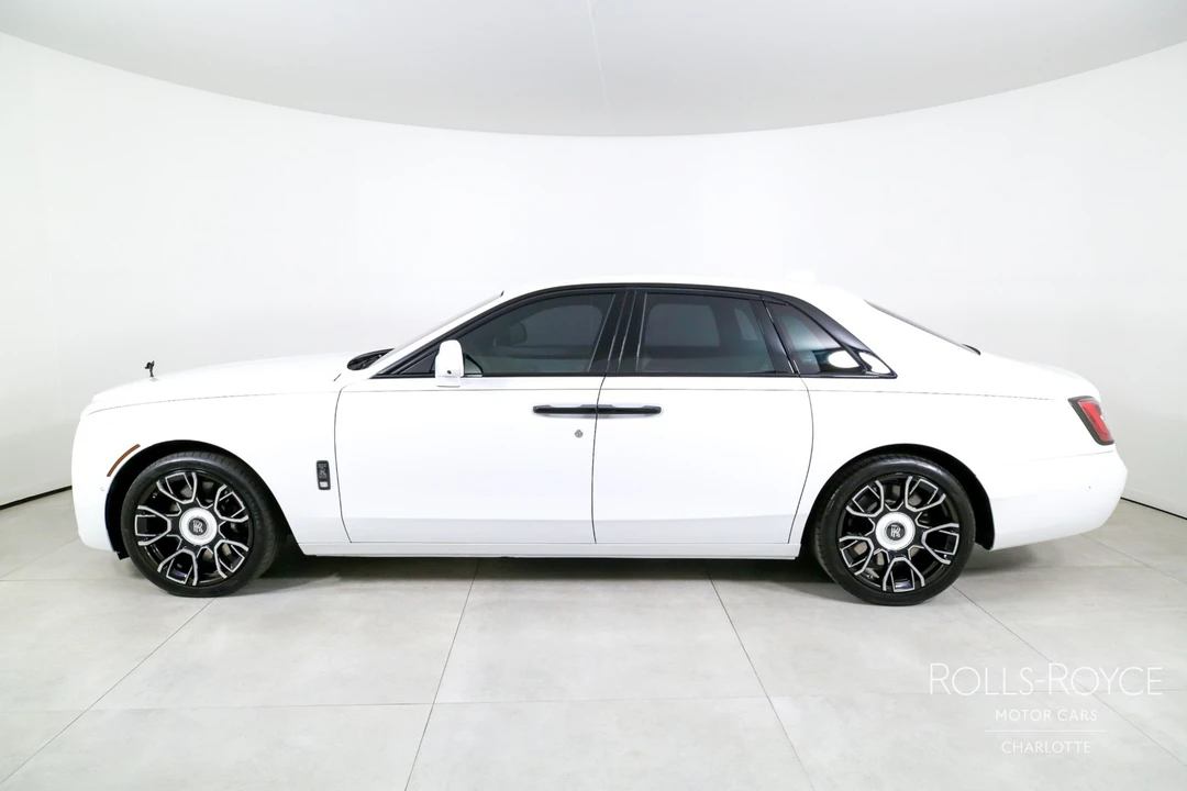2024 Rolls-Royce Ghost Black Badge 2nd Gen - Image 3 of 12