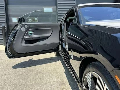 2024 Rolls-Royce Spectre - Image 9 of 20