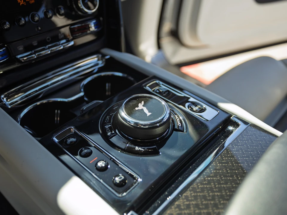2024 Rolls-Royce Cullinan Black Badge - Image 15 of 21