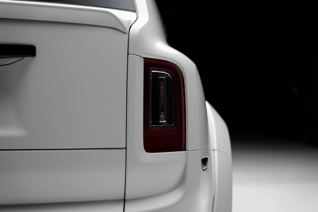 2024 Rolls-Royce Cullinan Black Badge - Image 30 of 31