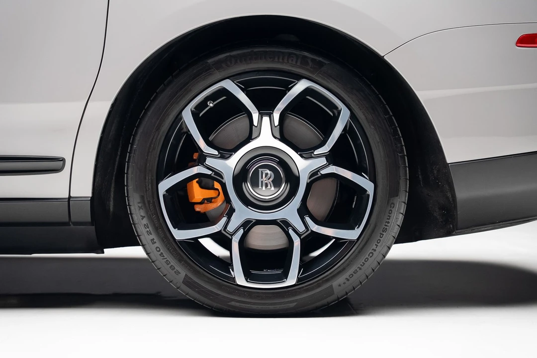 2024 Rolls-Royce Cullinan Black Badge - Image 22 of 31