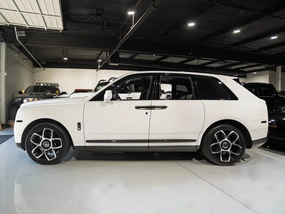 2024 Rolls-Royce Cullinan Black Badge - Image 8 of 20