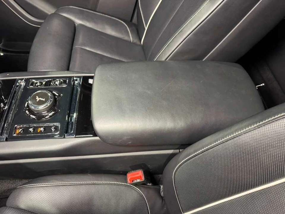 2024 Rolls-Royce Cullinan Black Badge - Image 30 of 31