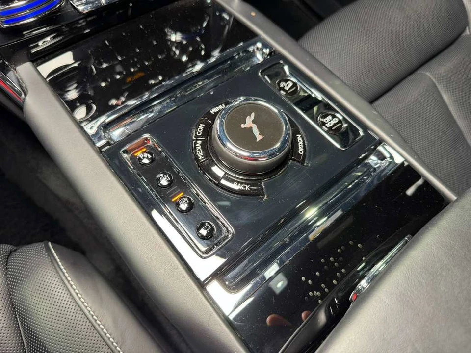 2024 Rolls-Royce Cullinan Black Badge - Image 29 of 31