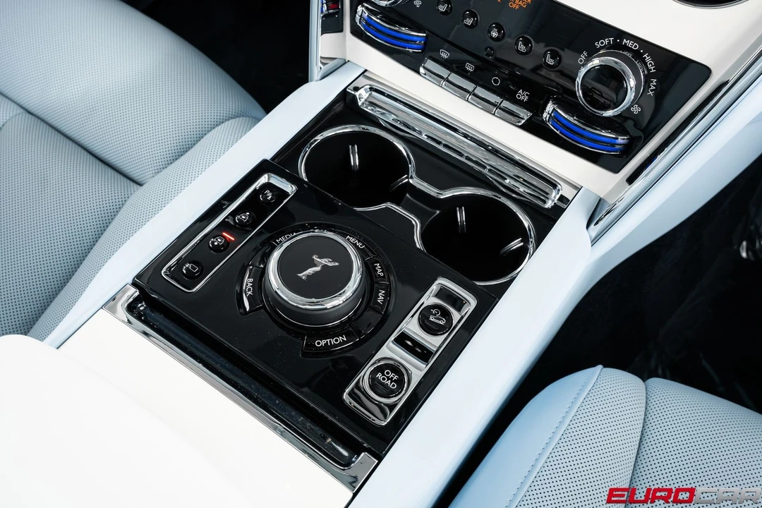 2024 Rolls-Royce Cullinan - Image 30 of 31