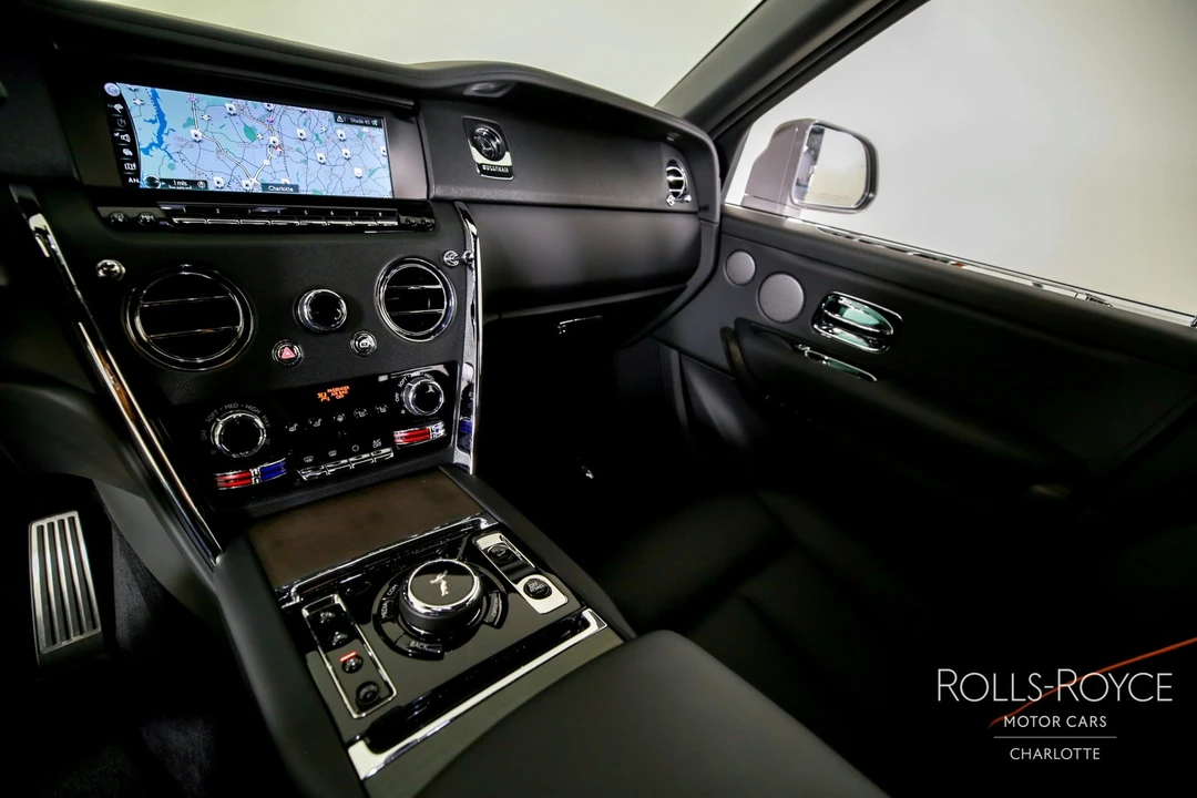 2024 Rolls-Royce Cullinan - Image 16 of 21