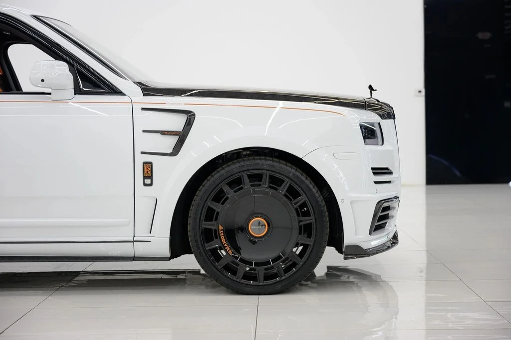 2024 Rolls-Royce Cullinan - Image 8 of 21