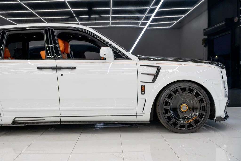 2024 Rolls-Royce Cullinan - Image 11 of 21