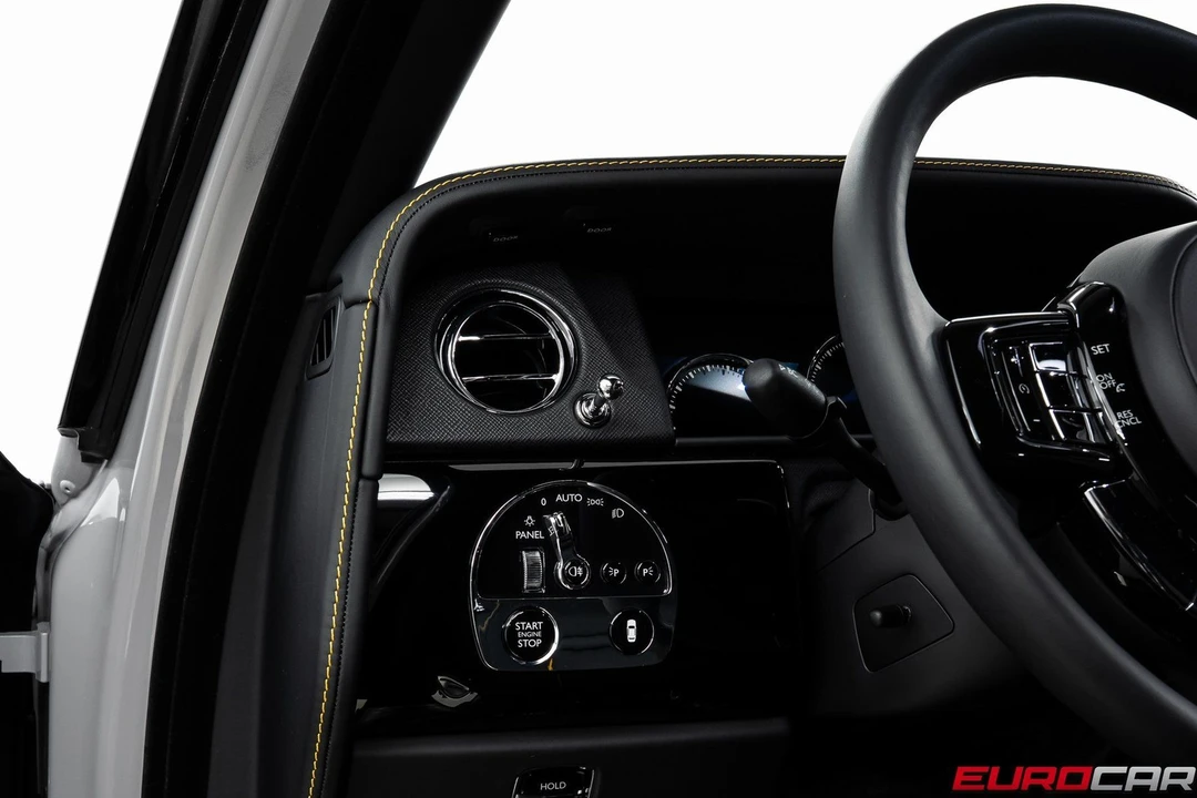 2024 Rolls-Royce Cullinan - Image 28 of 31