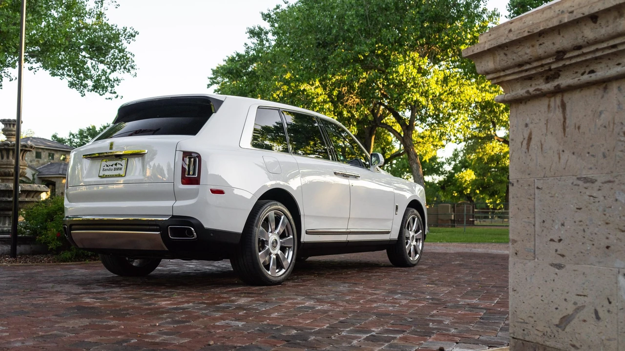 2024 Rolls-Royce Cullinan - Image 20 of 31