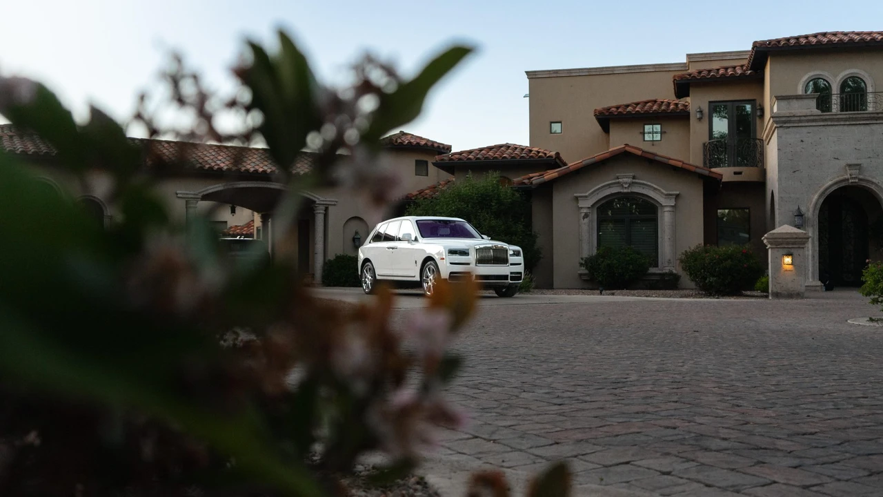 2024 Rolls-Royce Cullinan - Image 22 of 31