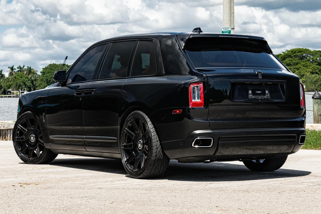 2024 Rolls-Royce Cullinan - Image 4 of 31