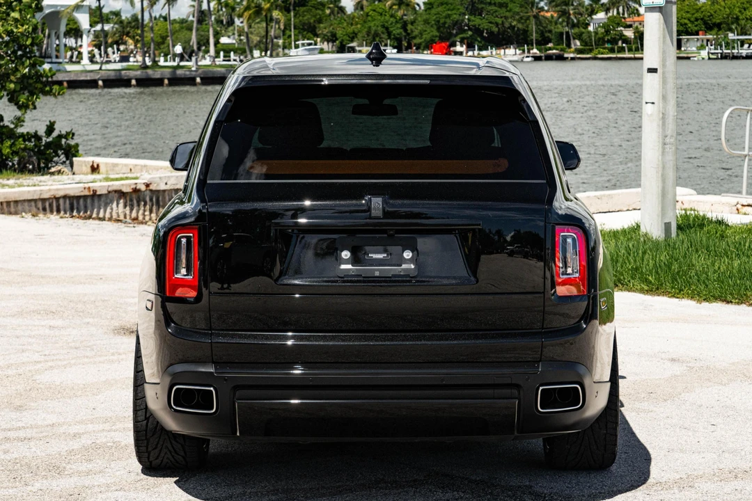 2024 Rolls-Royce Cullinan - Image 5 of 31