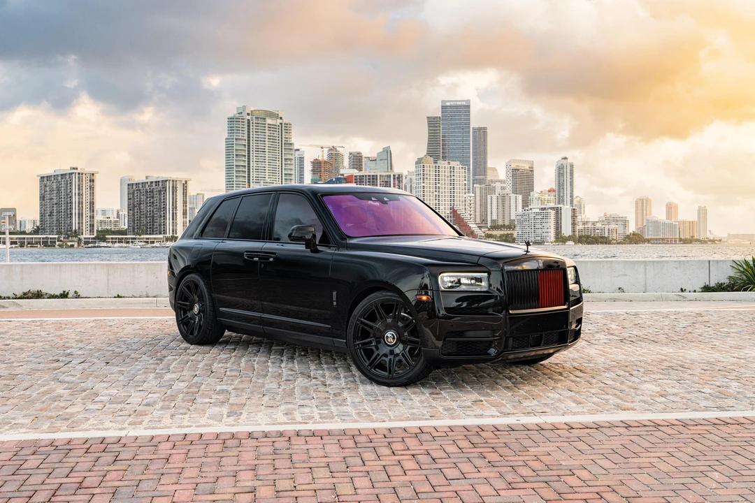 2024 Rolls-Royce Cullinan - Image 28 of 31