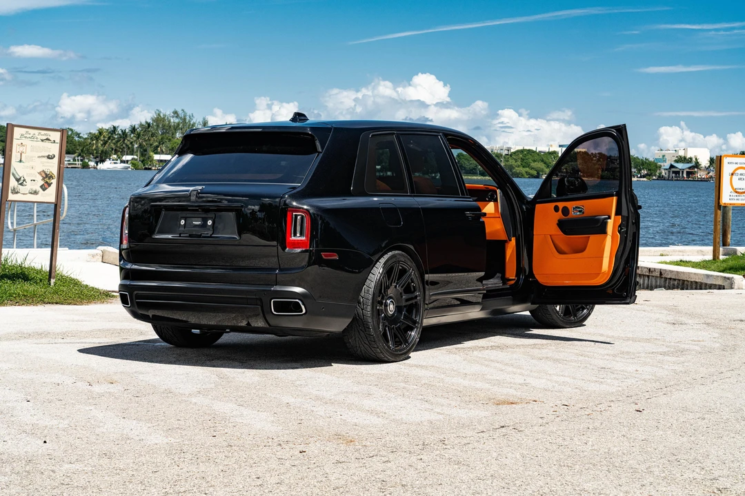 2024 Rolls-Royce Cullinan - Image 25 of 31