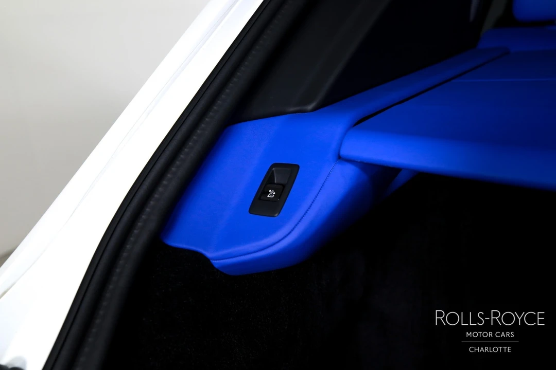 2024 Rolls-Royce Cullinan - Image 25 of 31