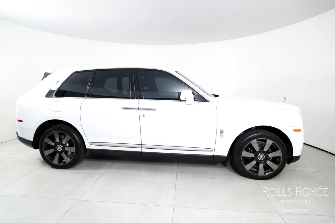 2024 Rolls-Royce Cullinan - Image 10 of 31