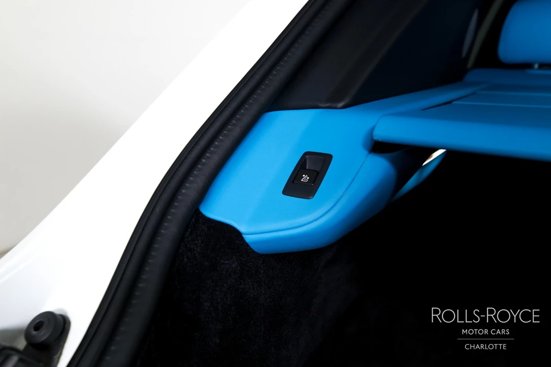 2024 Rolls-Royce Cullinan - Image 26 of 31