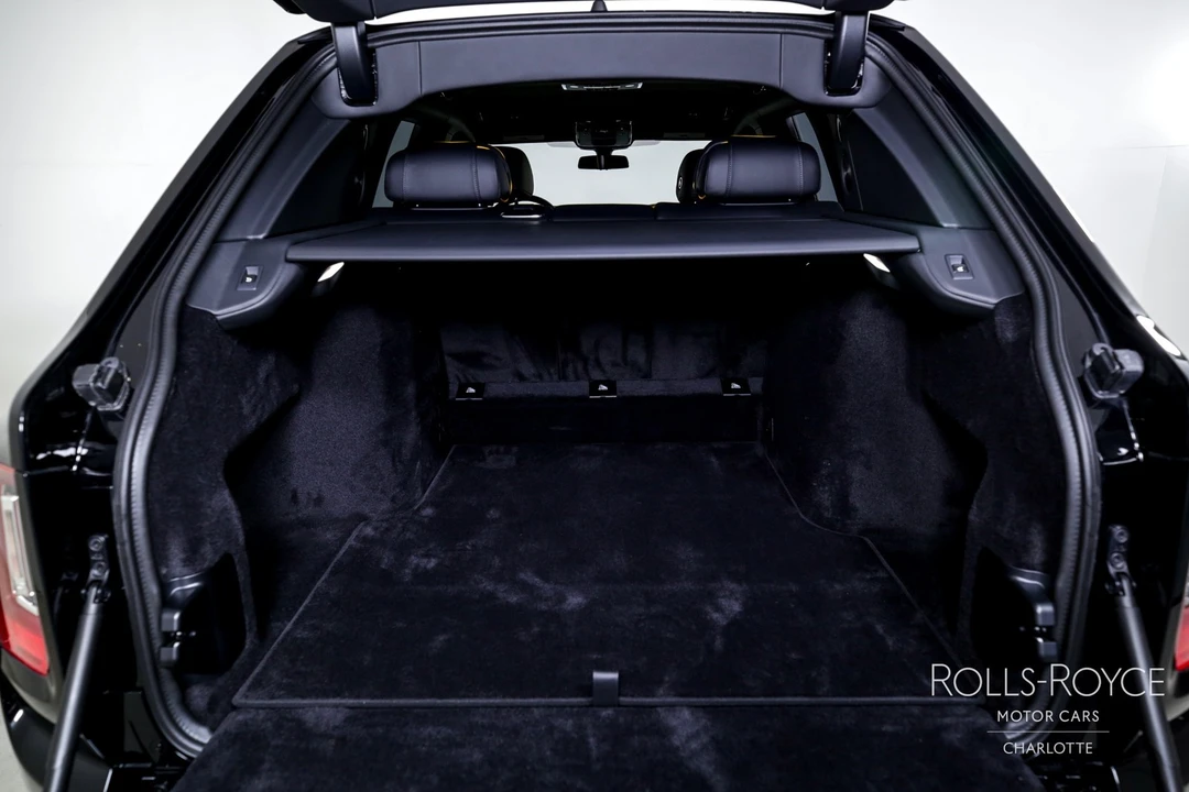 2024 Rolls-Royce Cullinan - Image 24 of 31