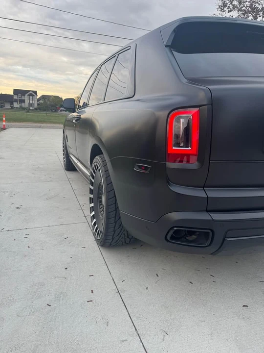 2024 Rolls-Royce Cullinan - Image 8 of 10