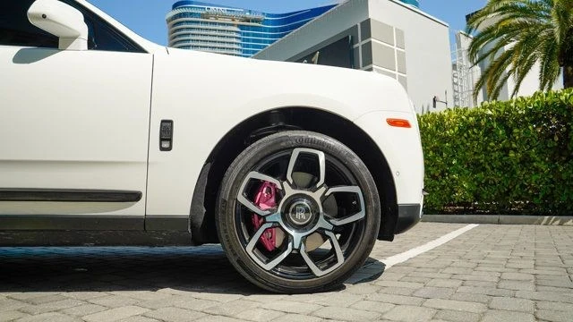 2024 Rolls-Royce Cullinan - Image 12 of 21