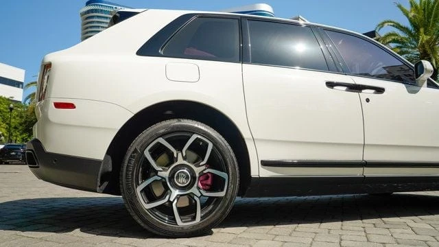 2024 Rolls-Royce Cullinan - Image 15 of 21