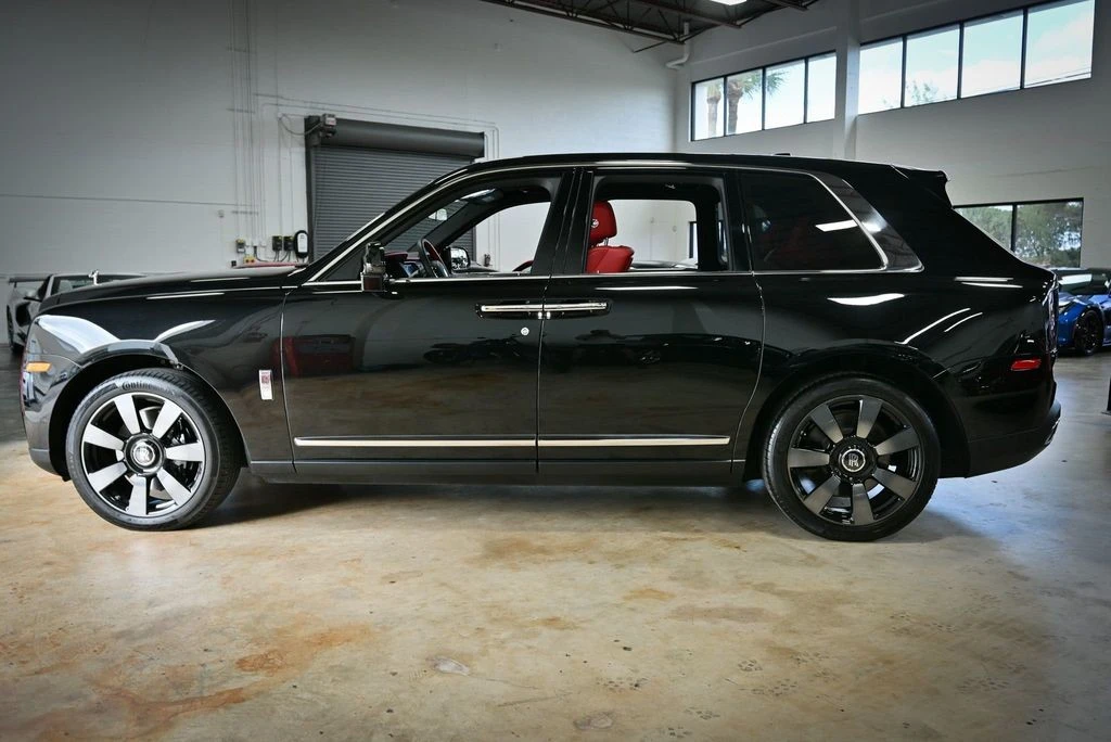 2024 Rolls-Royce Cullinan - Image 6 of 12