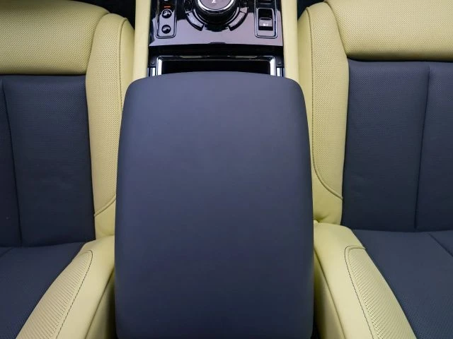 2024 Rolls-Royce Ghost Black Badge 2nd Gen - Image 25 of 31