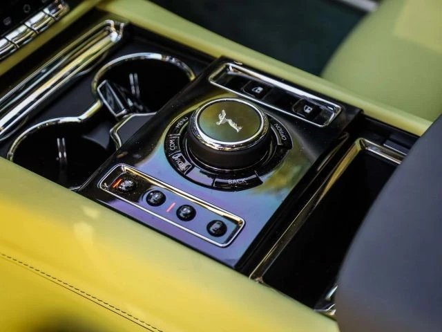 2024 Rolls-Royce Ghost Black Badge 2nd Gen - Image 23 of 31