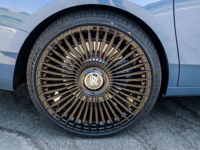 2024 Rolls-Royce Ghost Black Badge 2nd Gen - Image 13 of 31