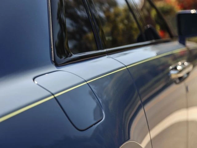 2024 Rolls-Royce Ghost Black Badge 2nd Gen - Image 17 of 31