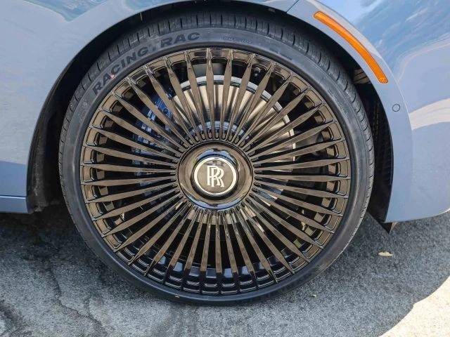 2024 Rolls-Royce Ghost Black Badge 2nd Gen - Image 12 of 31