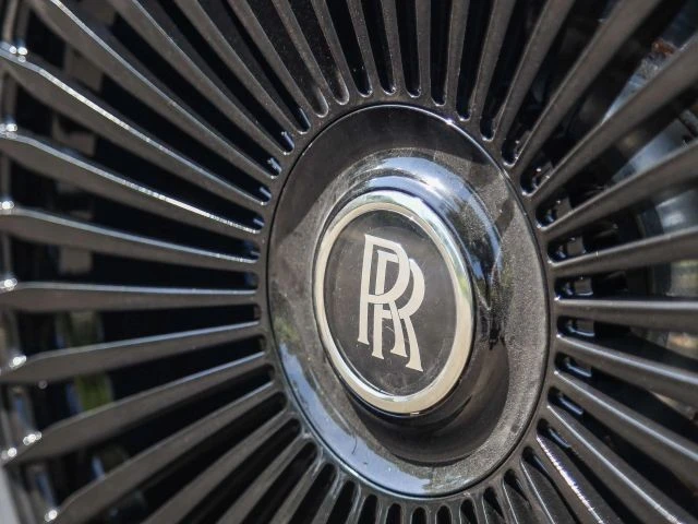 2024 Rolls-Royce Ghost Black Badge 2nd Gen - Image 19 of 31