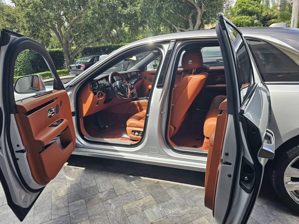 2024 Rolls-Royce Ghost 2nd Gen - Image 9 of 13