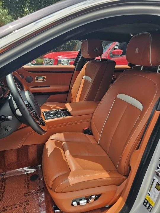 2024 Rolls-Royce Ghost 2nd Gen - Image 12 of 13
