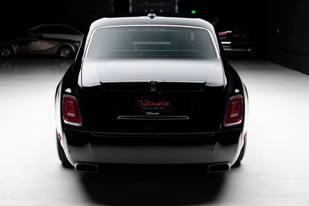 2024 Rolls-Royce Phantom VIII - Image 27 of 31