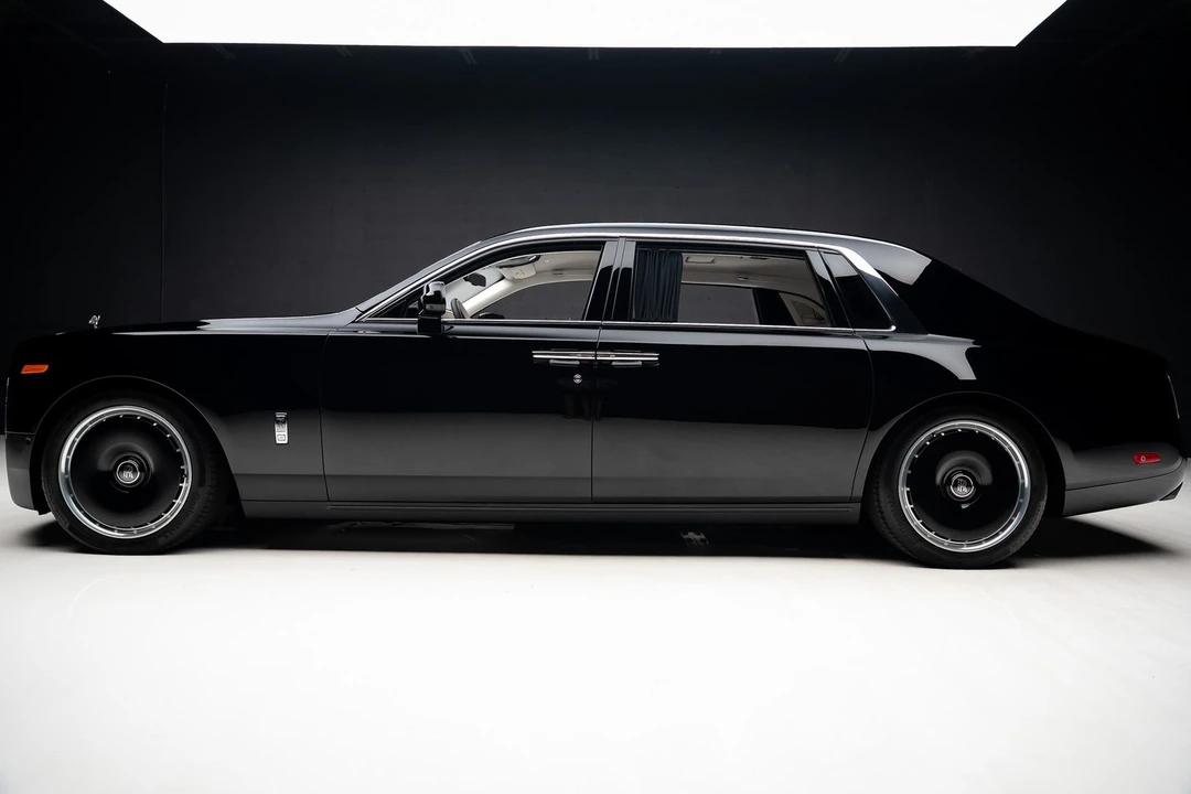 2024 Rolls-Royce Phantom VIII - Image 18 of 31