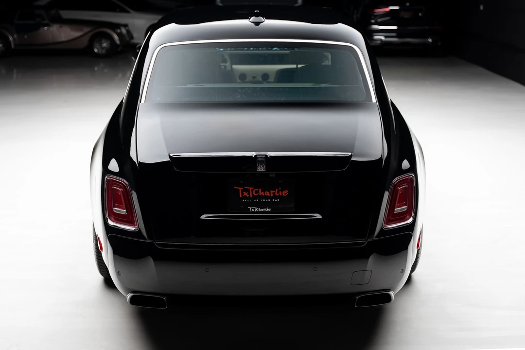 2024 Rolls-Royce Phantom VIII - Image 26 of 31