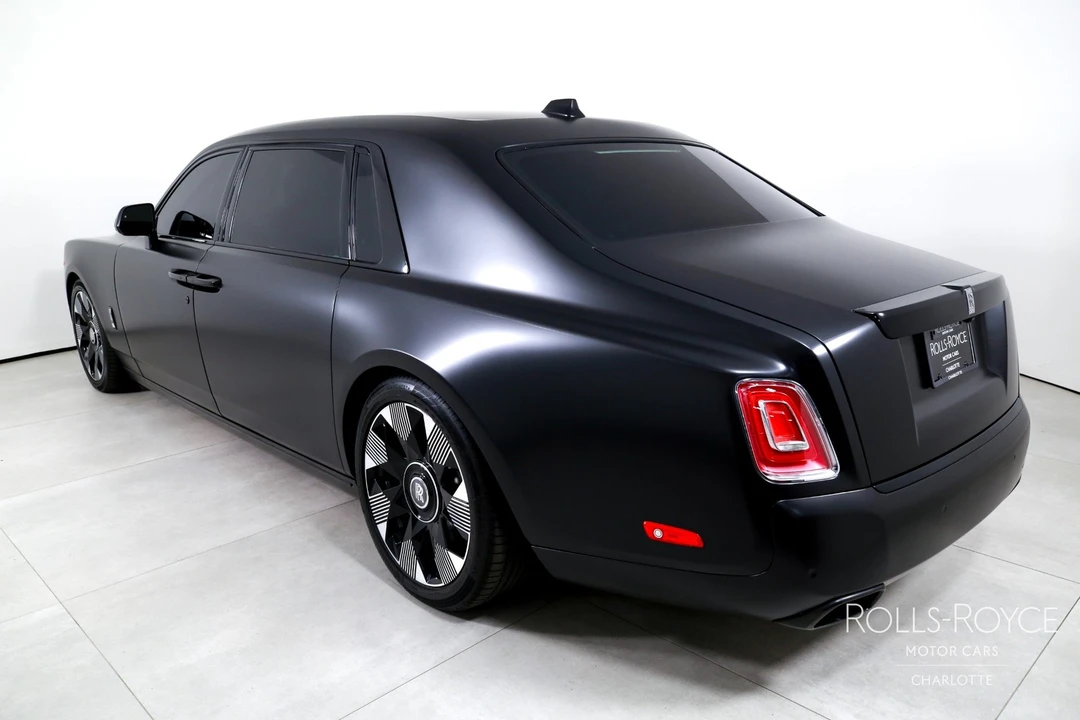 2024 Rolls-Royce Phantom VIII - Image 8 of 12